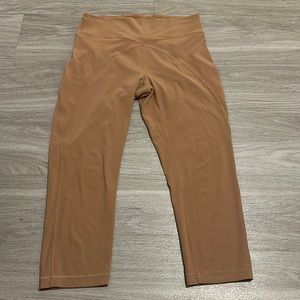 Lululemon cropped align leggings in tan EUC